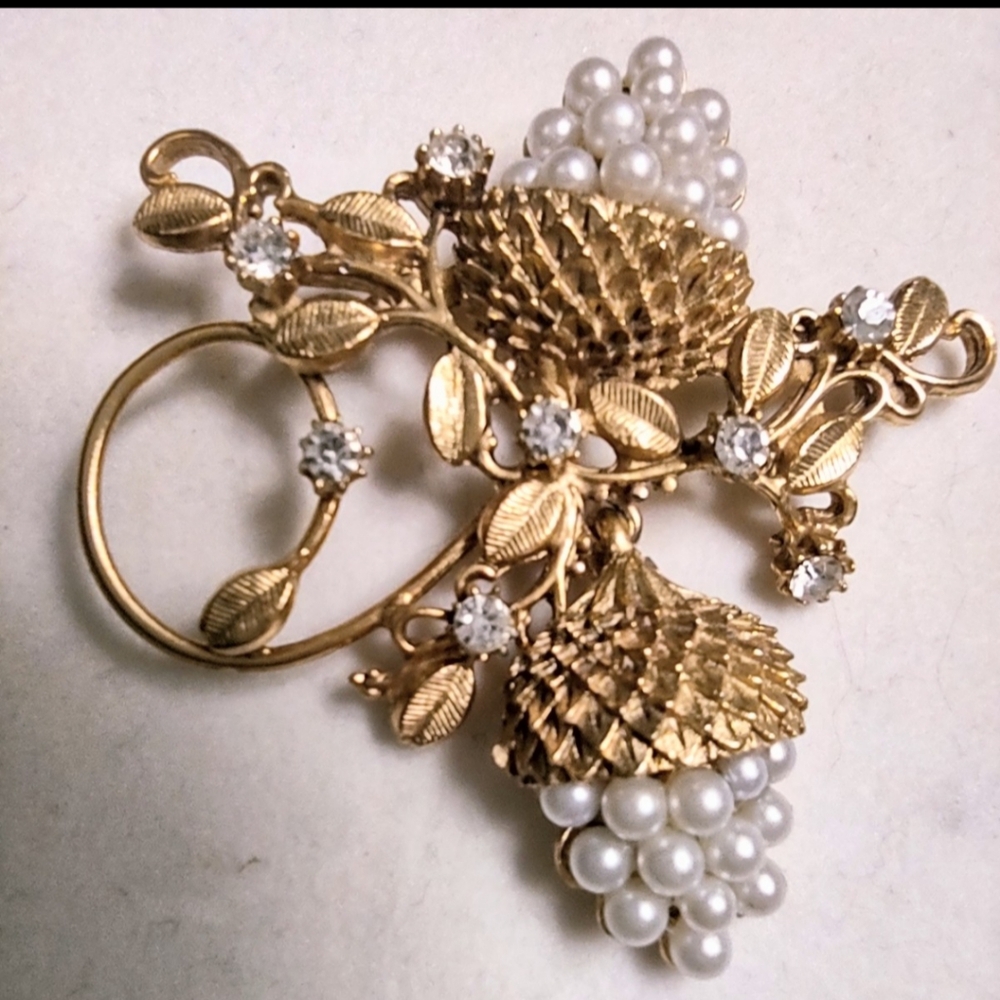 Gold Acorn Brooch & Clip Earrings Set